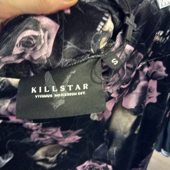 Killstar gorgeous super soft gothic femme crushed velvet dark floral leggings - Picture 7 of 7